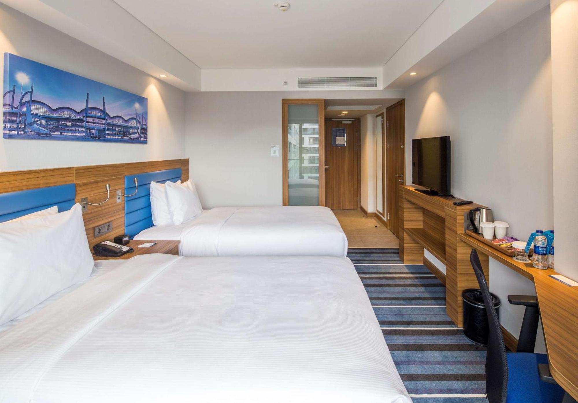Hampton By Hilton Istanbul Kurtkoy Hotel Luaran gambar